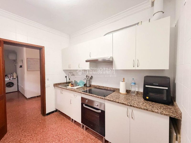 Foto efb207d1-0c7f-4575-84ff-d76fdfd5e344. Casa amb aparcament a Carrizal Ingenio