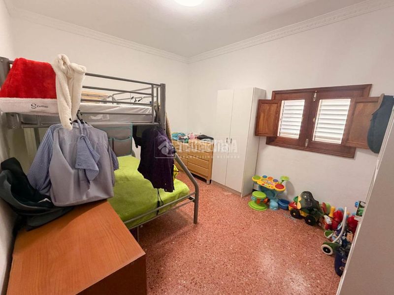Foto fea401fb-106f-45cd-a951-946165f2a3aa. Casa amb aparcament a Carrizal Ingenio