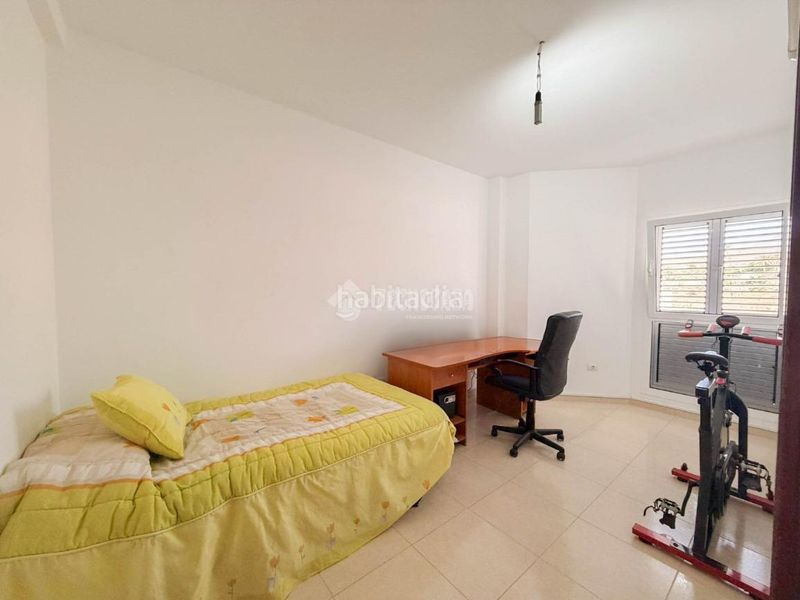 Foto e3e23e8a-a6c6-4c22-9c4a-cb01bf8f7345. Pis a Ingenio pueblo Ingenio