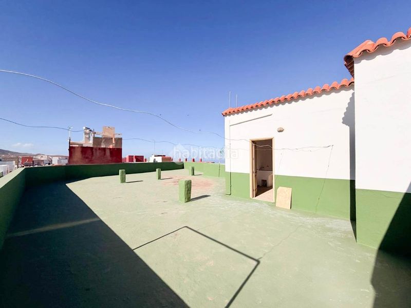 Foto 82157b9c-222a-4d84-b6b3-51a7cfe0559c. Casa aparellada amb aparcament a Ingenio pueblo Ingenio