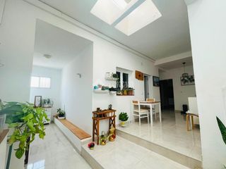 Maison jumelée à Ingenio pueblo. Casa en venta en ingenio