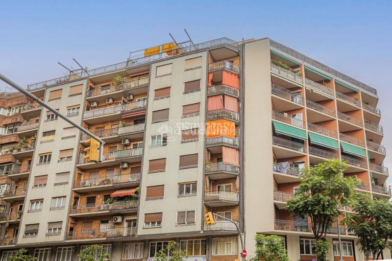 Foto e3d9fcda-0e36-47cb-aabf-a454cbfd735c. Piso  en venta en Fort Pienc Barcelona