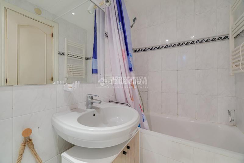 Foto fe9a5f71-dbb2-4a7c-80de-a9b60ddd9f88. Piso  en venta en Fort Pienc Barcelona