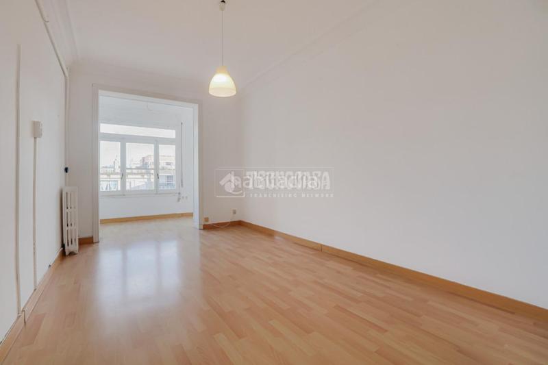 Foto 1dbbd9f5-b6d4-4aa9-a820-4f6a8686761f. Etagenwohnung mit heizung in Dreta de l´Eixample Barcelona