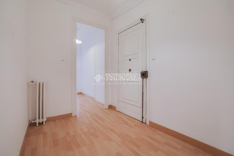 Foto 588d44f1-2f29-4617-adf3-131f042e73e6. Etagenwohnung mit heizung in Dreta de l´Eixample Barcelona