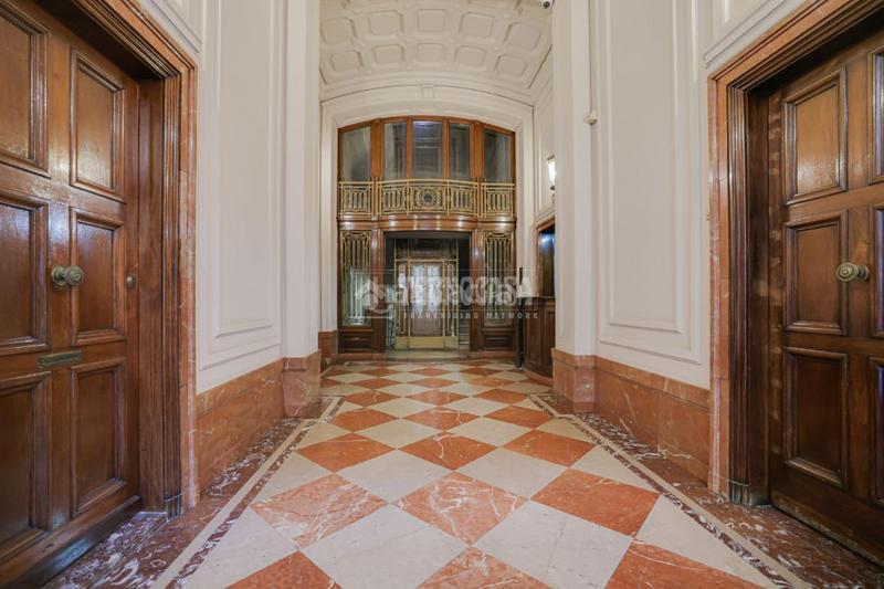 Foto dbddc3f2-42fe-4dff-9f91-232b10cd4f5e. Etagenwohnung mit heizung in Dreta de l´Eixample Barcelona