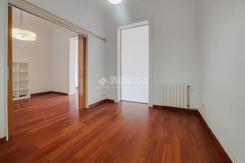 Foto 1875685d-b7e7-4a23-a07c-99ed4713ff0d. Appartement avec chauffage dans Fort Pienc Barcelona