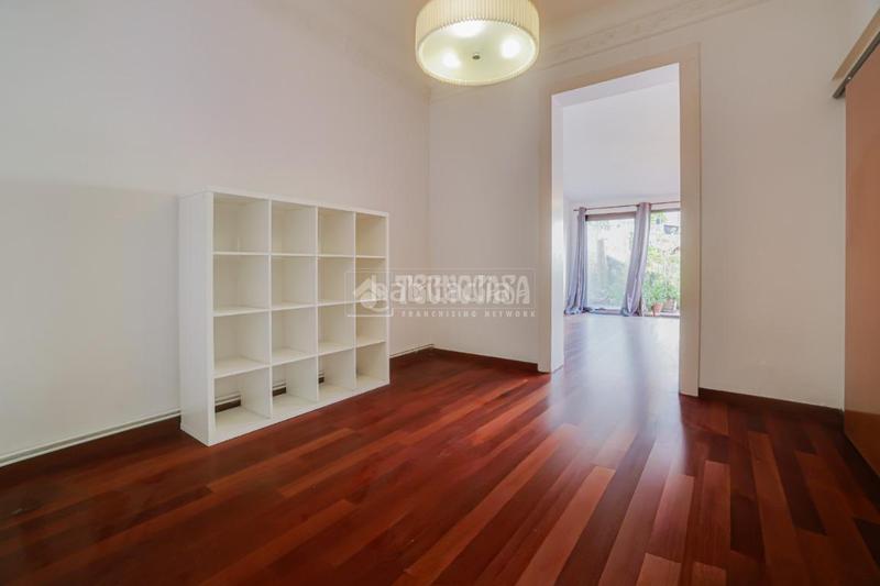 Foto a4d4634a-bf33-4bdf-8bc9-6e8d17750bc2. Appartement avec chauffage dans Fort Pienc Barcelona