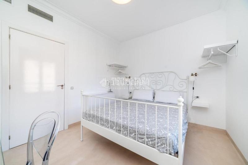 Foto 075195d7-ae90-4688-824e-d01a83927ea7. Piso  en venta en Fort Pienc Barcelona