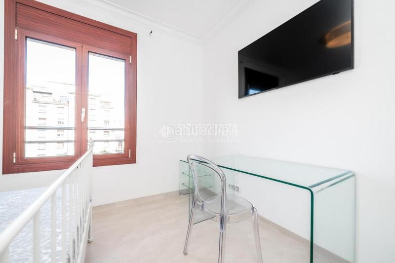 Foto 28dcea32-70ea-4f32-a5ac-22f80d55bdba. Piso  en venta en Fort Pienc Barcelona
