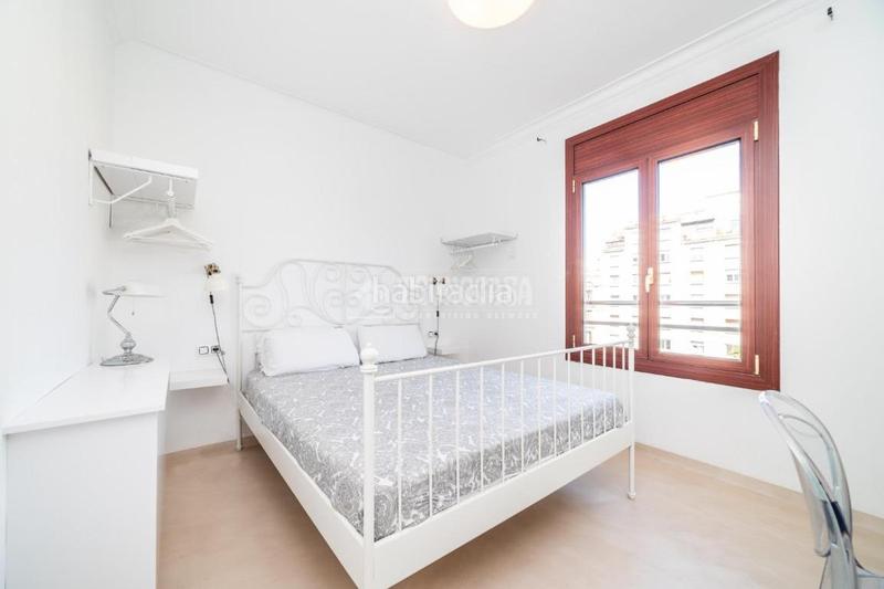 Foto 76cfa67c-6389-4b06-bbb9-9f24e06fc32b. Piso  en venta en Fort Pienc Barcelona