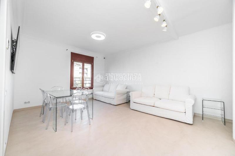 Foto 9dc664de-d4a5-4aa9-b335-d67255f3faa3. Piso  en venta en Fort Pienc Barcelona