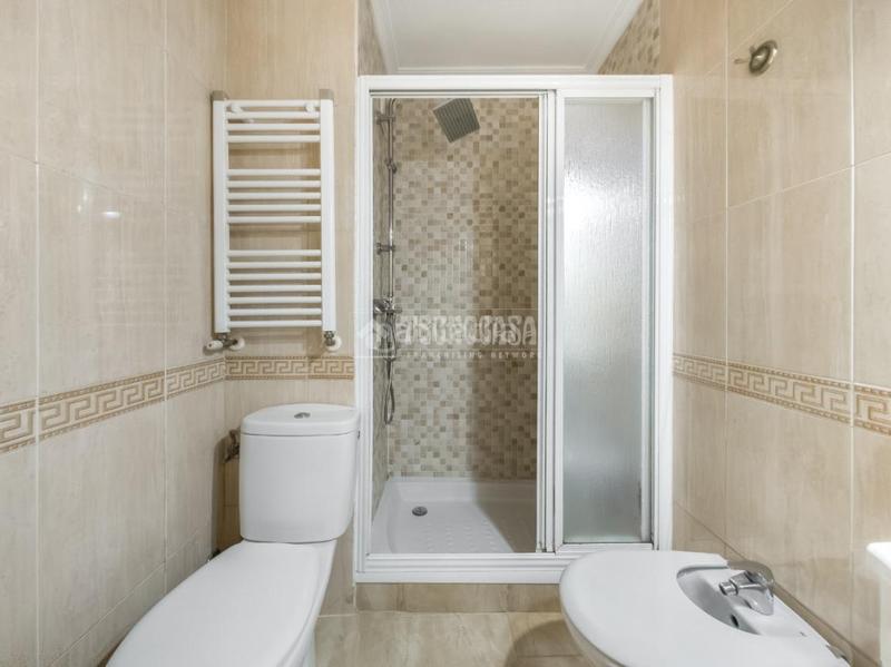 Foto 1510031d-6546-48da-b120-3f420cf922e8. Pis amb calefacció a Zarzaquemada Leganés