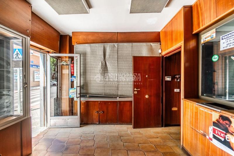 Foto d268bd05-54a2-4049-a8b3-2caeb4374634. Locale commerciale in El Carrascal Leganés