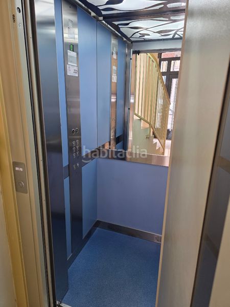 Foto a4355896-e05c-414c-b287-97737c0f4324. Pis a Sants-Badal Barcelona
