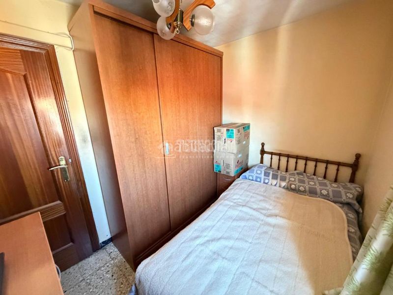 Foto fbb6974e-0f69-475e-8012-3553bfcb3e30. Flat with heating in Universidad Getafe