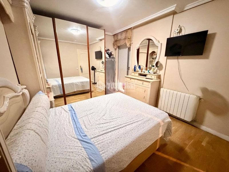 Foto bf56e31c-fbef-4380-8c6b-2bd674a2566b. Flat with heating in Centro Getafe