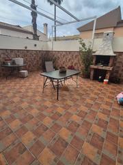Doppelhaus en San Jos-San Bernardo. Casa en venta en la lnea de la concepcin