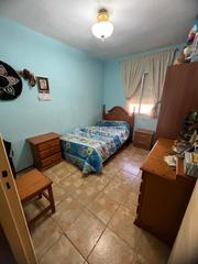 Etagenwohnung en Mondejar-Junquillos. Piso en venta en la lnea de la concepcin