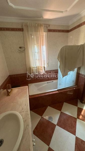Foto 0afe83c2-92b4-465e-98c5-7b5123d92a68. Casa pareada casa en venta en la línea de la concepción en Línea de la Concepción (La)