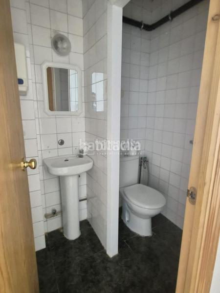 Foto 19e156ed-de59-43e5-bc64-be199fe8f369. Local commercial avec chauffage dans Centro-San Felipe-Huerta Fava Línea de la Concepción (La)