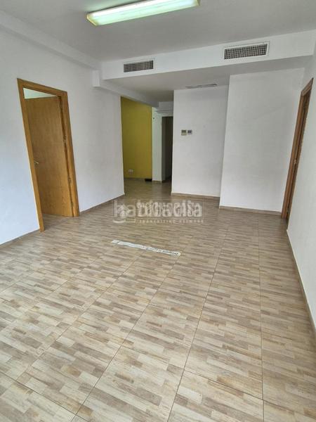 Foto dbcdd1f3-6de2-458c-b53a-462c3298a1e5. Local commercial avec chauffage dans Centro-San Felipe-Huerta Fava Línea de la Concepción (La)