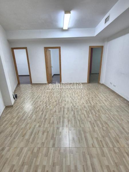 Foto f79494c7-8310-4412-bb21-e009ed07bad4. Local commercial avec chauffage dans Centro-San Felipe-Huerta Fava Línea de la Concepción (La)