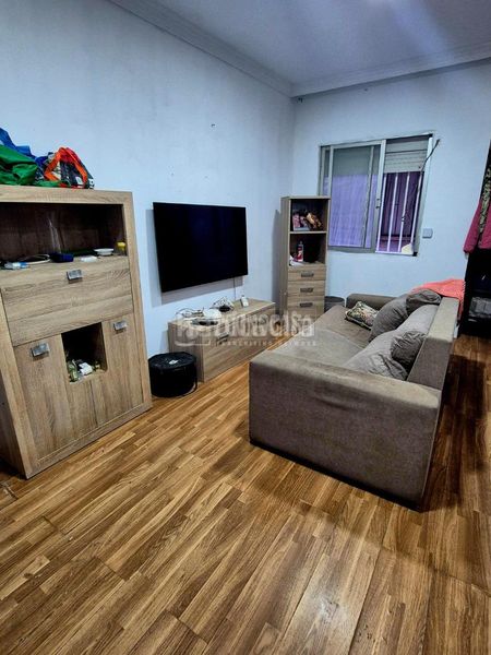 Foto 8cbb271f-3731-4b36-8b66-915f38825b53. Pis a Centro-San Felipe-Huerta Fava Línea de la Concepción (La)