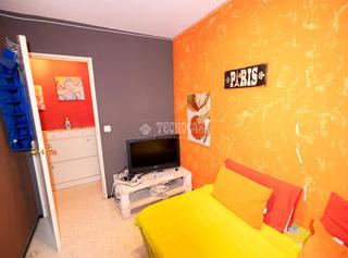 Pis a Jinamar. Piso en venta en telde