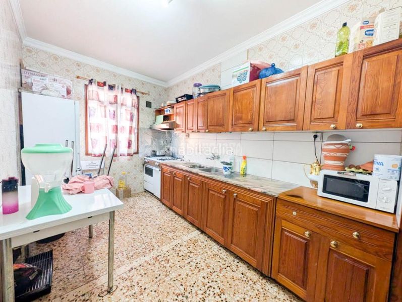 Foto 3f8fb602-3fd2-487f-89c2-e2a7cdbf4380. Edificio in Playa del Hombre - Taliarte - Salinetas Telde
