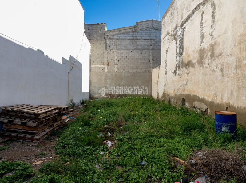 Foto df8637a9-32ad-4624-a835-ec6b82783aaf. Terreny residencial a El Goro - Ojos de Garza Telde