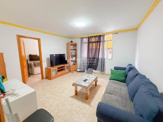 Flat in Playa del Hombre - Taliarte - Salinetas. Piso en venta en telde