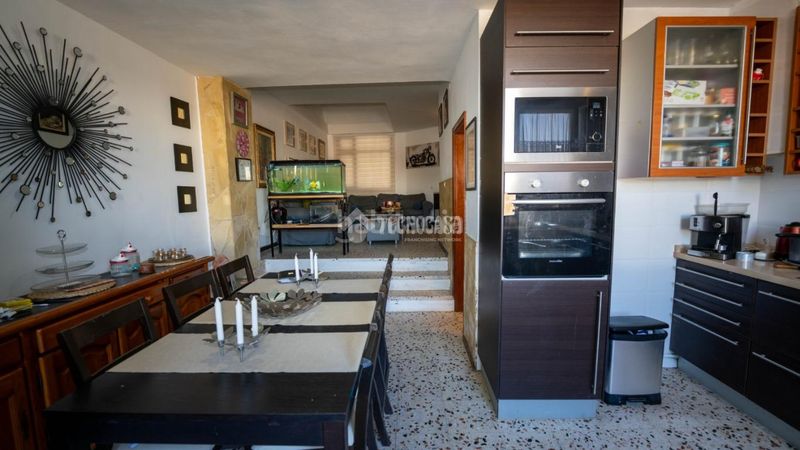Foto f1355443-bf77-41b1-a489-cf65d951fd08. Àtic amb aparcament a San Gregorio Telde