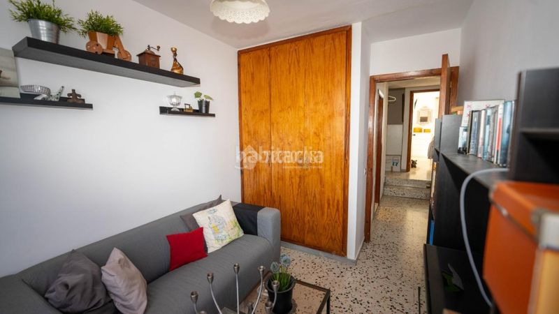 Foto fe878b34-4032-4a2e-b1fb-b26519dcb35c. Àtic amb aparcament a San Gregorio Telde