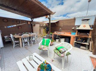 Casa aparellada a La Garita - Marpequeña. Casa en venta en telde
