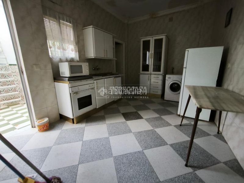 Foto 7932684d-a98d-4890-8018-20665976423f. Casa  en venta en Trigueros