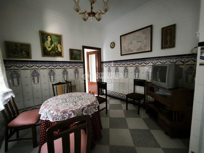 Foto a6af89ea-3421-4eae-bf37-3d515e375c6f. Casa  en venta en Trigueros