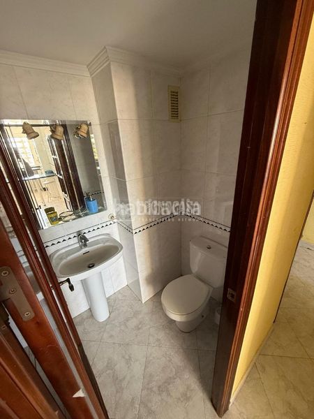 Foto b4fd2f8b-c2e2-4ca2-81af-2c3f3b7097a3. Pis a Nuevo Parque - Los Rosales - Tráfico Pesado Huelva