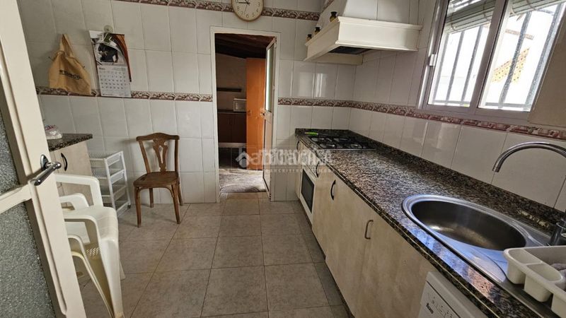 Foto 4381e400-65ae-4deb-a3b6-3f4212286703. Casa aparellada a Trigueros
