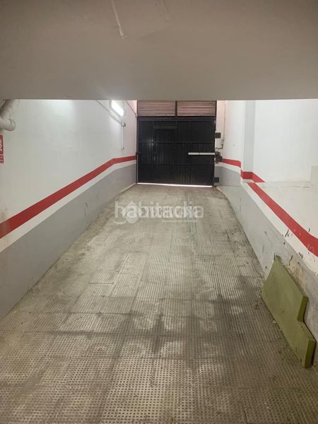 Foto d8490d4d-ad14-4376-8df0-a087837bebdd. Aparcament cotxe a Fuentepiña Huelva