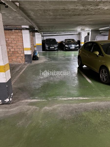 Foto 75a83348-d64c-4734-a0f4-cd1176080ead. Posto auto in Nuevo Parque - Los Rosales - Tráfico Pesado Huelva