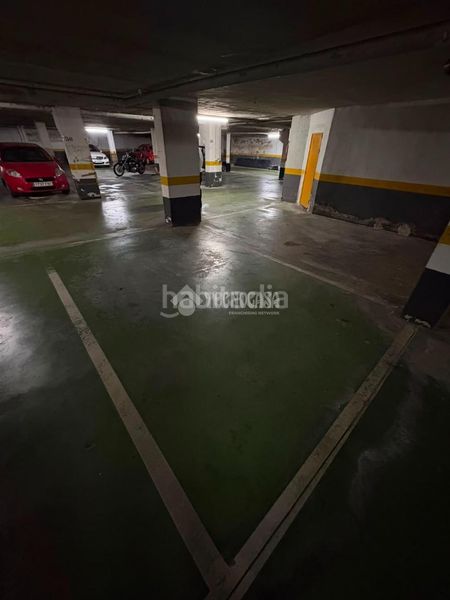 Foto c27d47e9-b6c0-4e52-b04e-9d02fe15e970. Posto auto in Nuevo Parque - Los Rosales - Tráfico Pesado Huelva