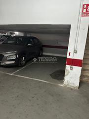 Aparcament cotxe a Fuentepiña. Boxplaza de garaje en venta en huelva