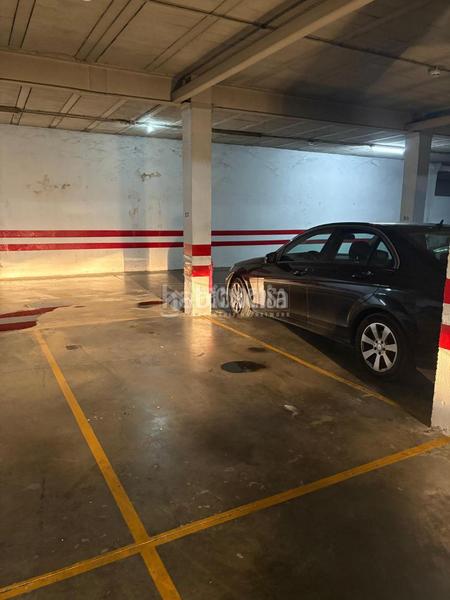 Foto ff0ac2b0-3c88-4ecc-99b2-9fbfb98c39f9. Parking coche boxplaza de garaje en venta en Fuentepiña Huelva