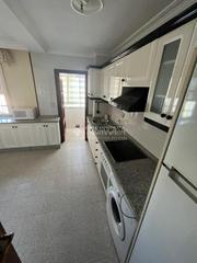 Appartement à Nuevo Parque - Los Rosales - Tráfico Pesado. Piso en venta en huelva