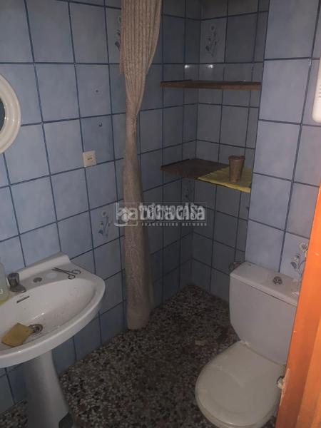 Foto 168d8d4f-f8b4-41ca-82c3-8a882c2b6a88. Local comercial a Nuevo Parque - Los Rosales - Tráfico Pesado Huelva