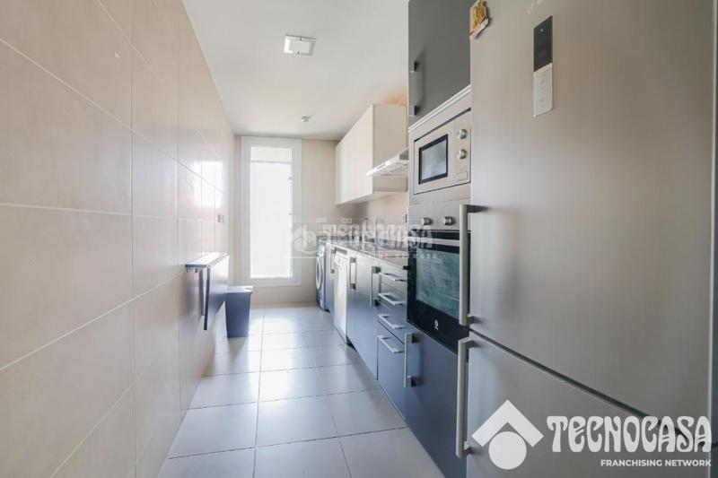 Foto 12bf9f3e-1e51-4334-94e2-e56814725509. Appartement avec chauffage parking dans Santa Eulàlia Hospitalet de Llobregat (L´)