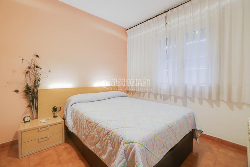 Foto 2b688f95-5df1-42fa-9de2-e63c469377b8. Piso  en venta en lhospitalet de llobregat en Hospitalet de Llobregat (L´)
