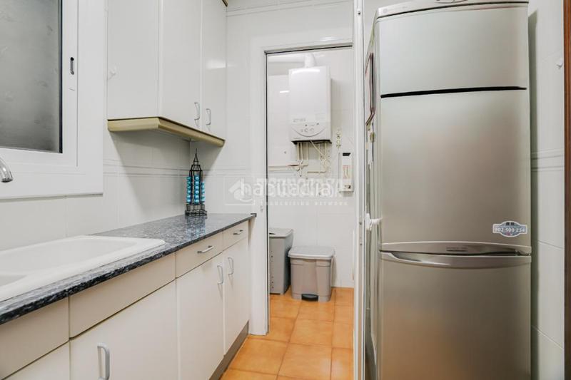 Foto 63d7596d-12dd-4f89-bb77-59fbb281a83f. Piso  en venta en lhospitalet de llobregat en Hospitalet de Llobregat (L´)