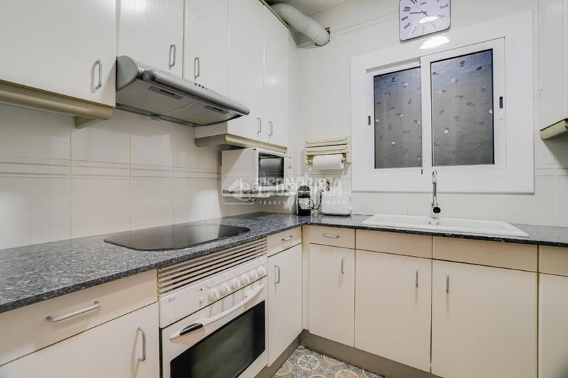 Foto dc333e1d-0363-450f-85d6-34af032e346f. Piso  en venta en lhospitalet de llobregat en Hospitalet de Llobregat (L´)